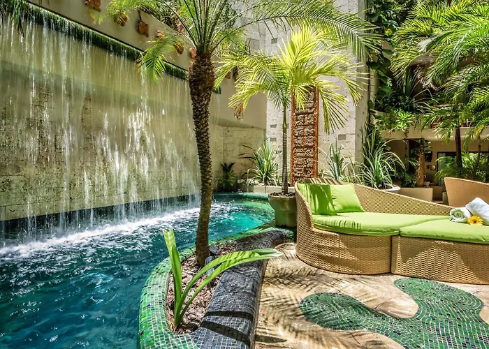 Maya Villa Condo Hotel&Beachclub