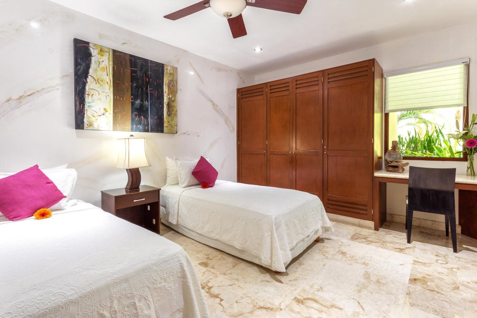 Hotel Maya Hotel&beachclub Playa del Carmen
